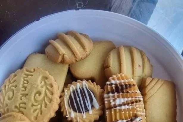 Delicious butter cookies on a plate, freshly baked and ready to enjoy.